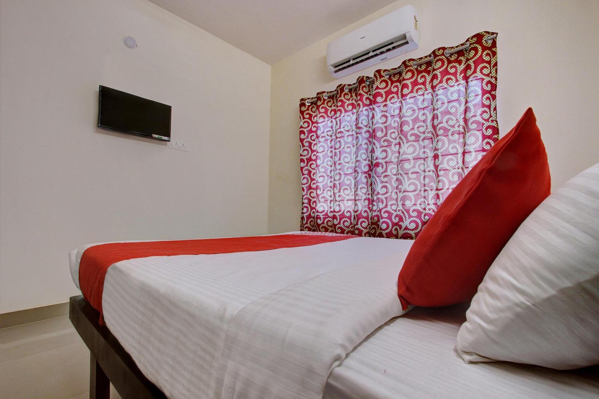 O Century Park Hotel